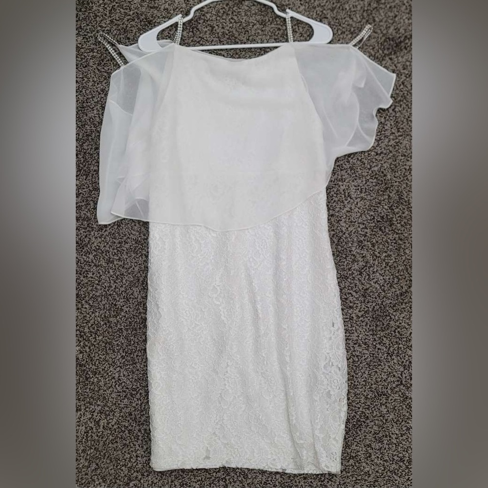 Elegant White Lace Dress